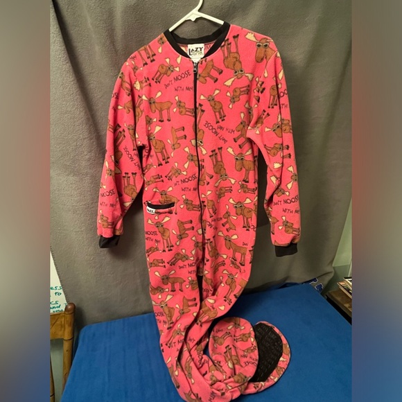 Lazy One fleece footed moose pajamas - Picture 3 of 8